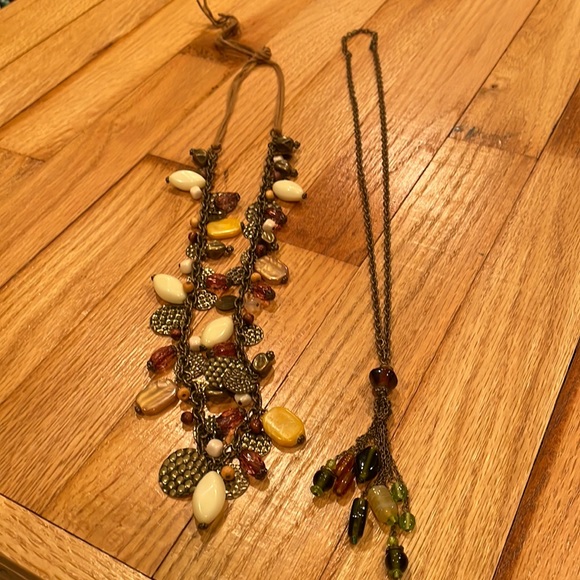 Set of 2 Necklaces - Picture 1 of 4
